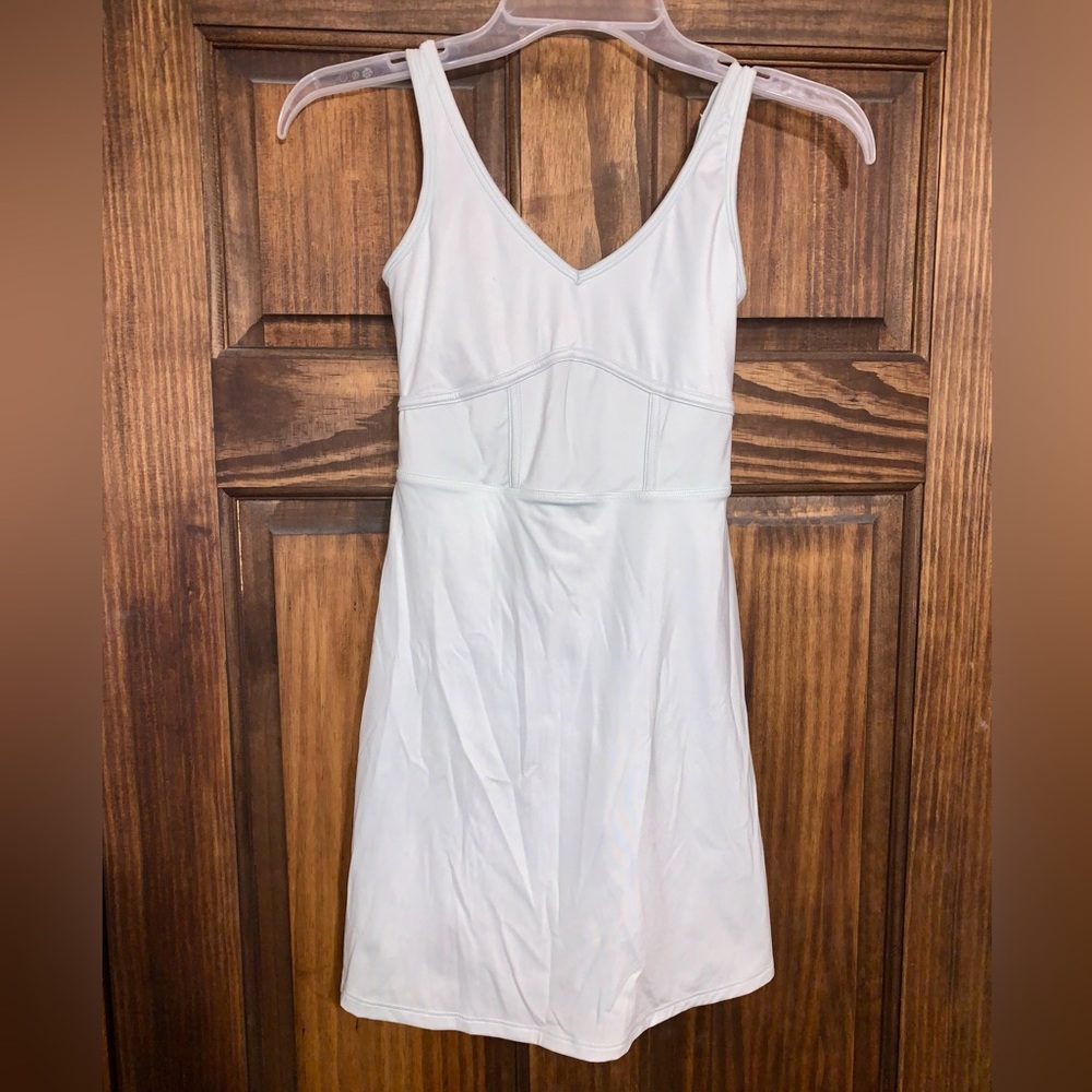 GILLY HICKS Energize Active Scoop Exercise Dress, XXS
